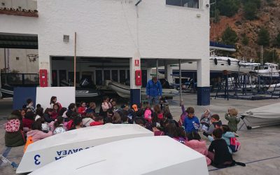 Un día de clase en el Club Náutico de Jávea