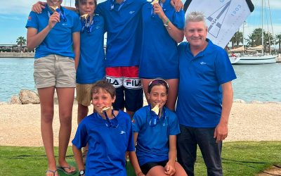 El equipo de Optimist del Club Náutico Jávea, campeón autonómico por equipos