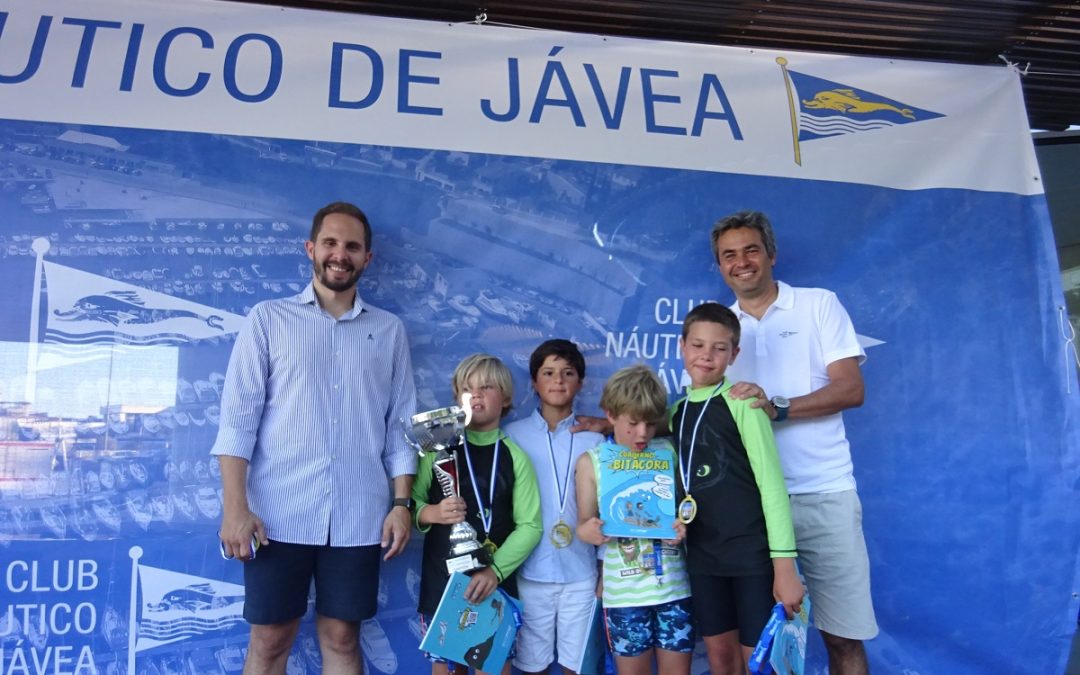 84 escolares se acercan al mar con la Liga Interescolar del Club Náutico Jávea