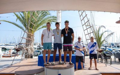 Jorge y Pablo Momparler despuntan en la Copa Autonómica Windsurf