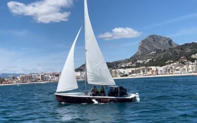 Más de 40 personas participan en los cursos de Semana Santa del Club Náutico de Jávea