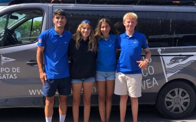 Begoña y Elena Pérez-Manglano y Macgregor Lewis compiten en ILCA 4 en el CN Villa de San Pedro